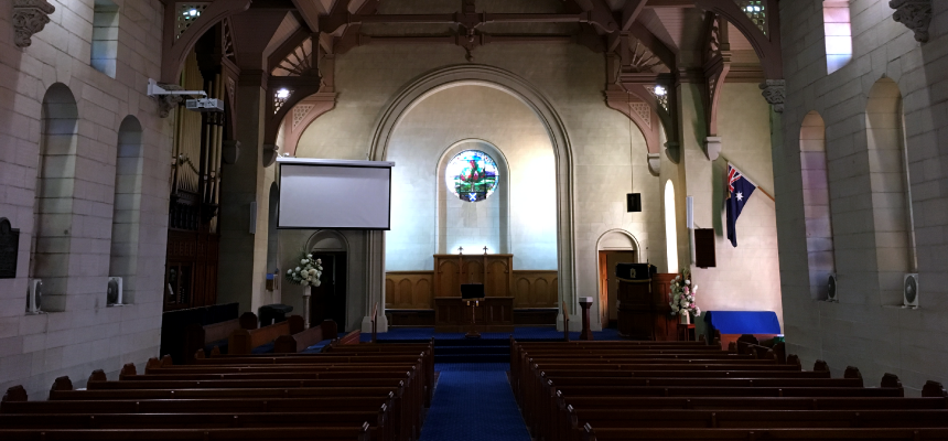 New screen and projector for St Andrews Manly